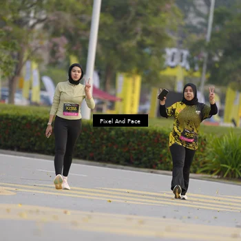 Runner Photo 6452661