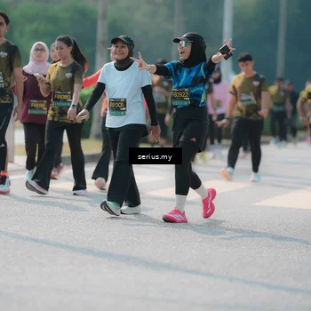Runner Photo 6452697