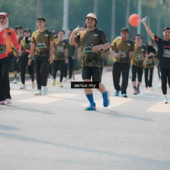 Runner Photo 6452710
