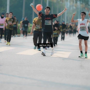 Runner Photo 6452718