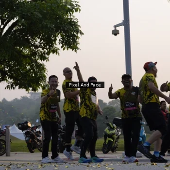 Runner Photo 6452724