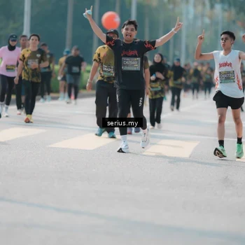 Runner Photo 6452725