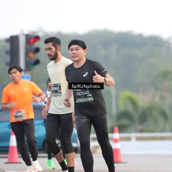 Runner Photo 6452728