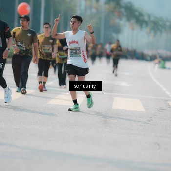 Runner Photo 6452733