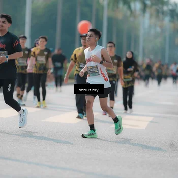 Runner Photo 6452744