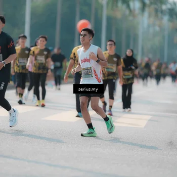Runner Photo 6452745