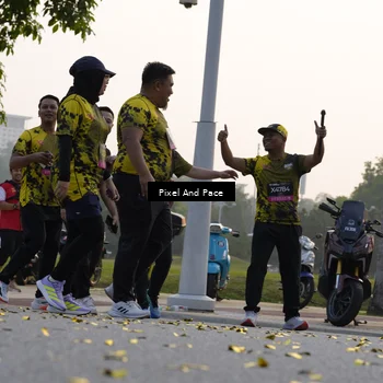 Runner Photo 6452762