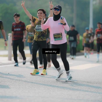 Runner Photo 6452787
