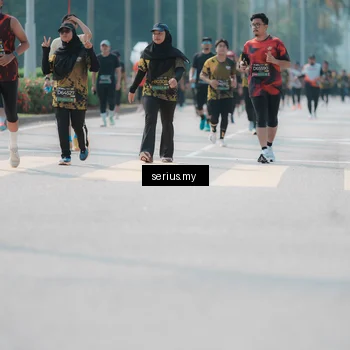 Runner Photo 6452821