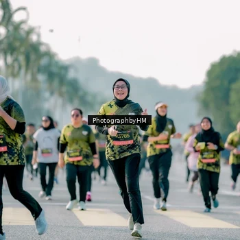 Runner Photo 6452828
