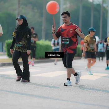 Runner Photo 6452848