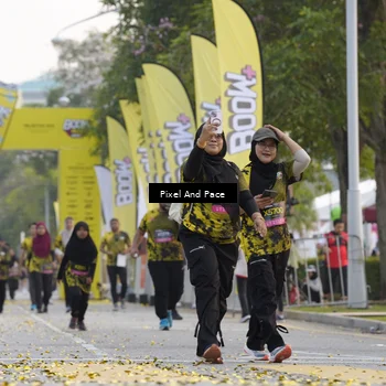 Runner Photo 6452850