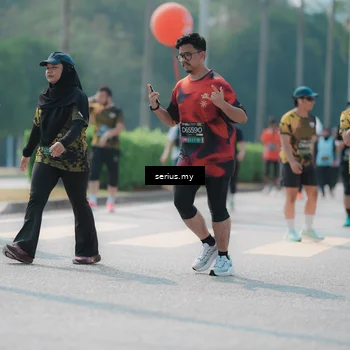 Runner Photo 6452851