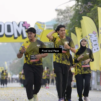 Runner Photo 6452855