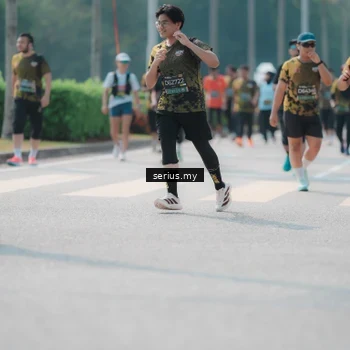 Runner Photo 6452859