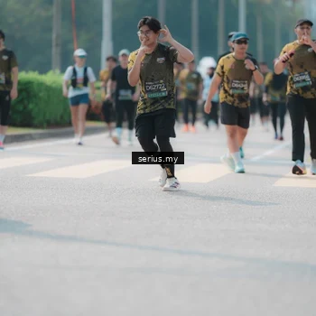 Runner Photo 6452875