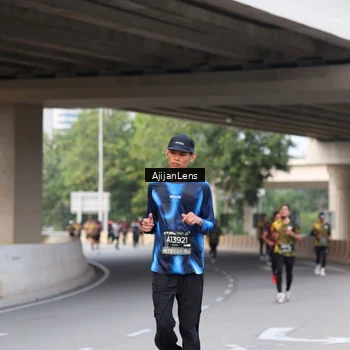 Runner Photo 6452882
