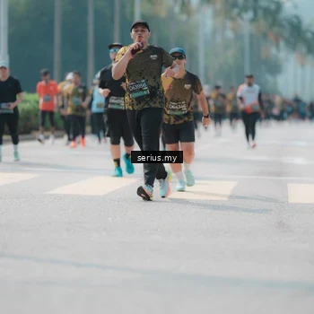Runner Photo 6452884