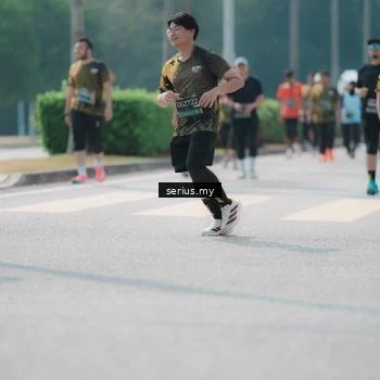 Runner Photo 6452885