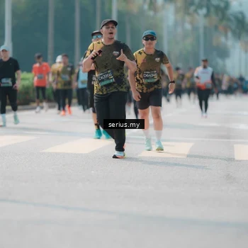 Runner Photo 6452888