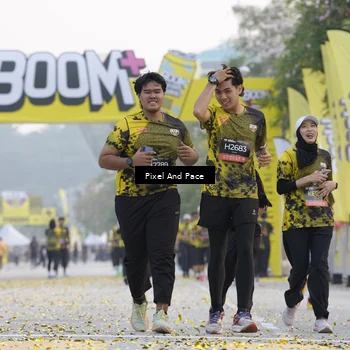 Runner Photo 6452903