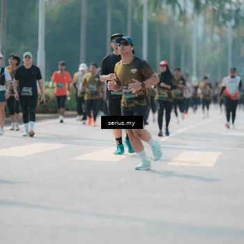 Runner Photo 6452911