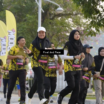 Runner Photo 6452920