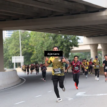 Runner Photo 6452925