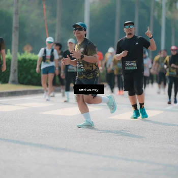 Runner Photo 6452926