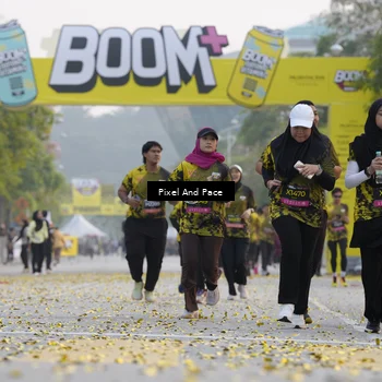 Runner Photo 6452930