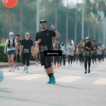 Runner Photo 6452942