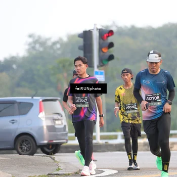 Runner Photo 6452953