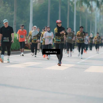 Runner Photo 6452974