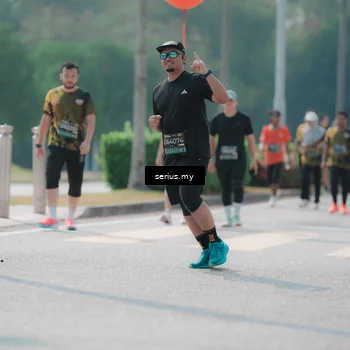 Runner Photo 6452978