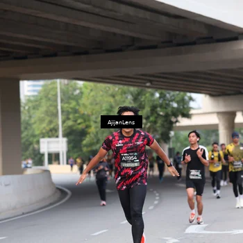 Runner Photo 6452982