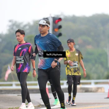 Runner Photo 6452999