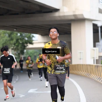Runner Photo 6453002