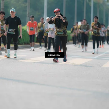 Runner Photo 6453005