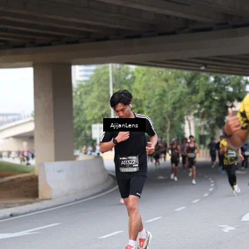 Runner Photo 6453015