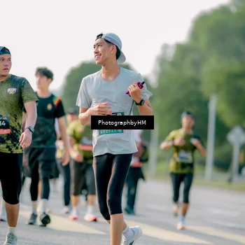 Runner Photo 6453028