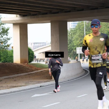 Runner Photo 6453051