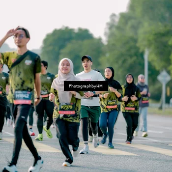 Runner Photo 6453079