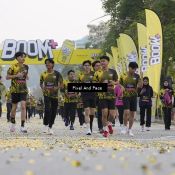 Runner Photo 6453087