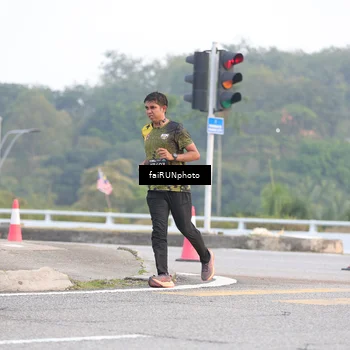 Runner Photo 6453089