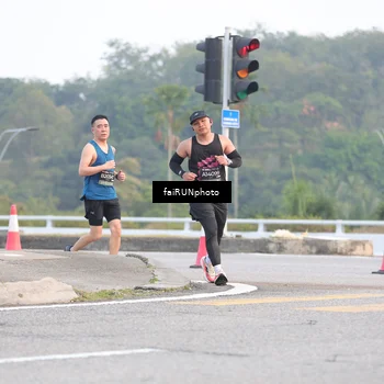 Runner Photo 6453092