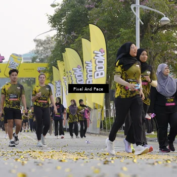Runner Photo 6453102
