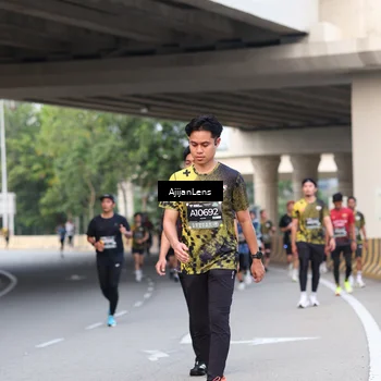 Runner Photo 6453108