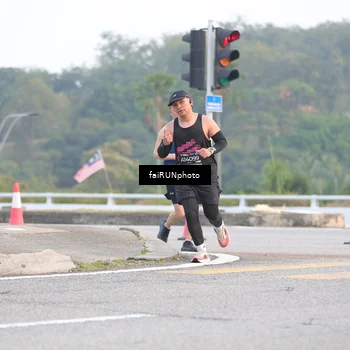 Runner Photo 6453114