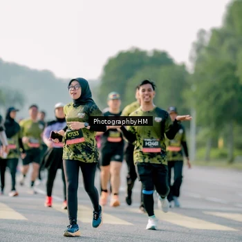 Runner Photo 6453129