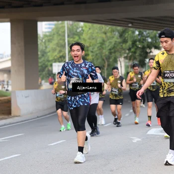 Runner Photo 6453145